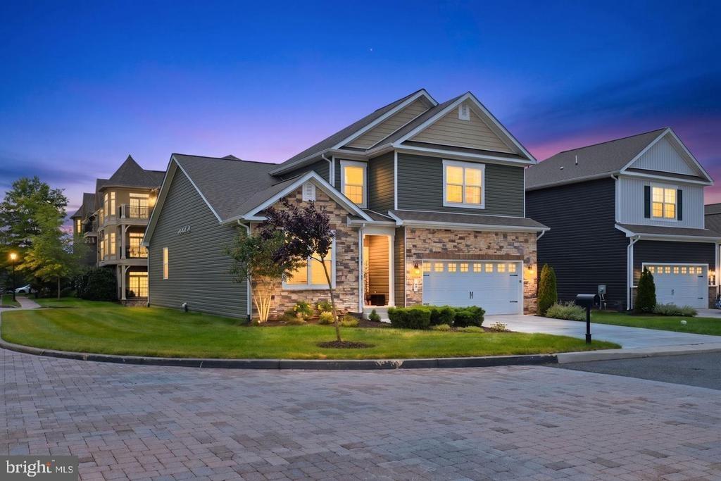 Charles Dr, Gettysburg, PA 17325