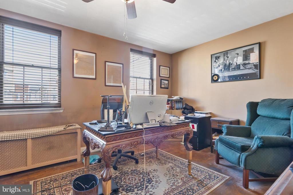 W Moyamensing Ave, Philadelphia, PA 19148