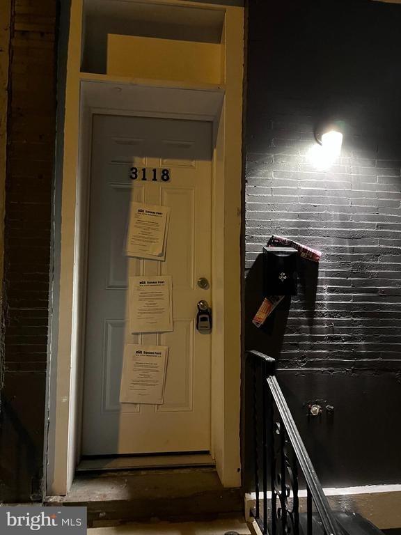 N 8th St, Philadelphia, PA 19133