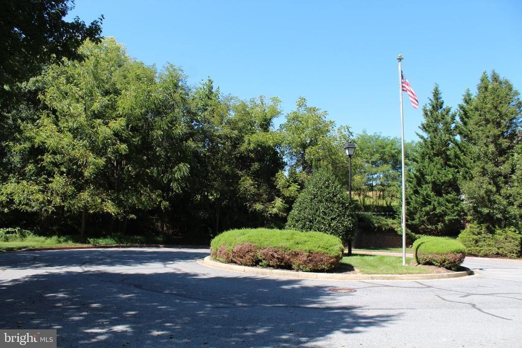 Homeland Dr, Sykesville, MD 21784