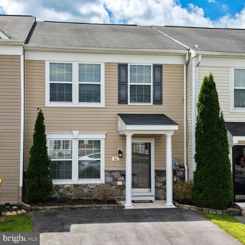 Fast View Dr, Martinsburg, WV 25404