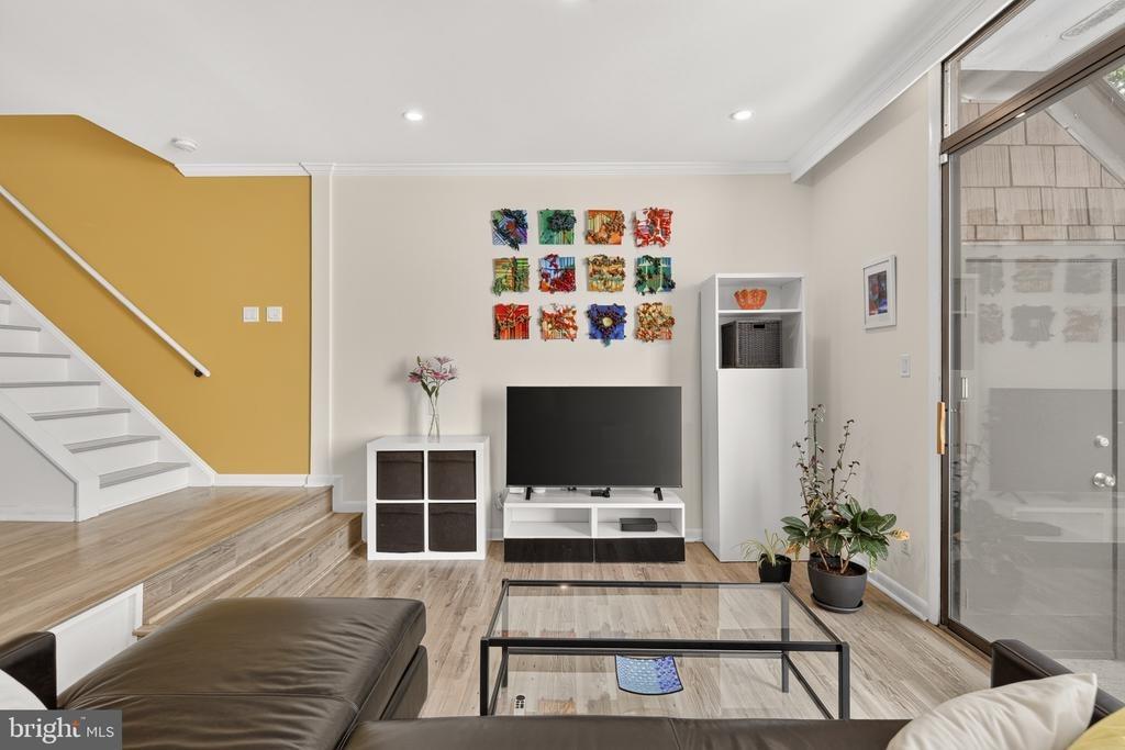 S Randolph St, Arlington, VA 22204
