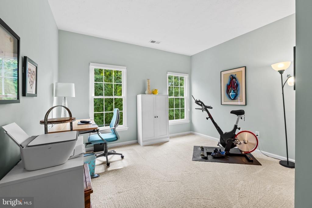 Haven Farm Rd, Perry Hall, MD 21128