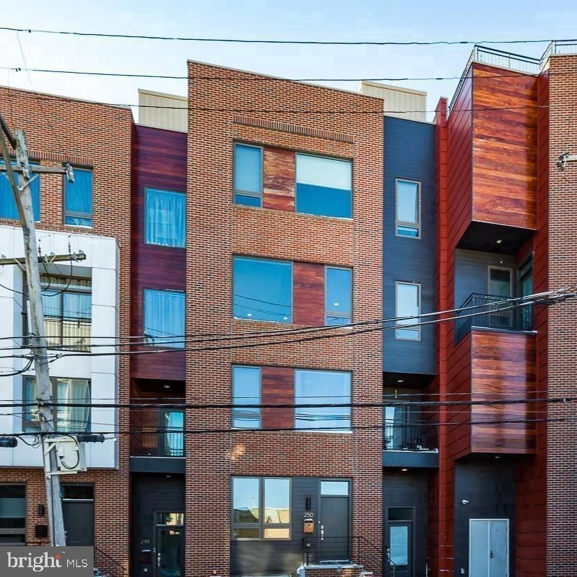 Poplar St, Philadelphia, PA 19123