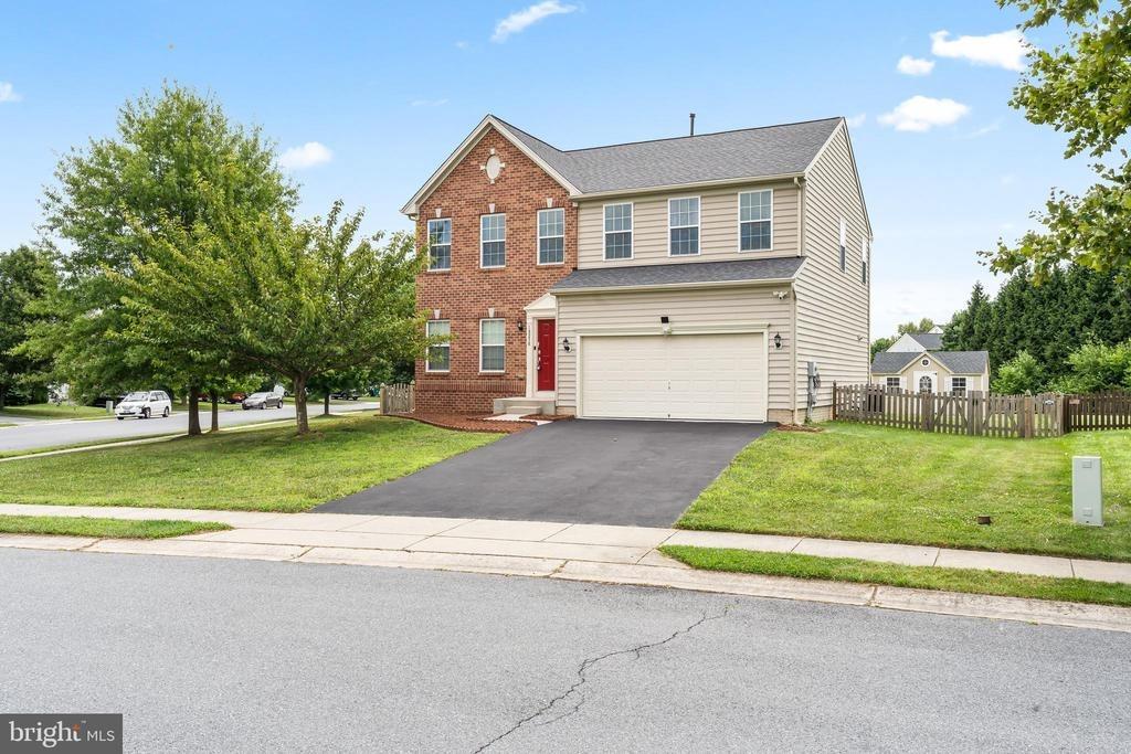 Prestwick Dr, Hagerstown, MD 21740