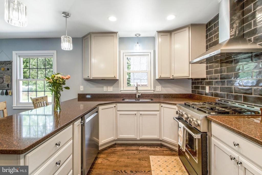 Sussex St, Fredericksburg, VA 22405