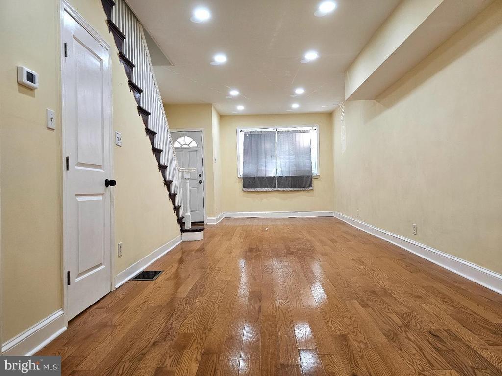 S 23rd St, Philadelphia, PA 19145