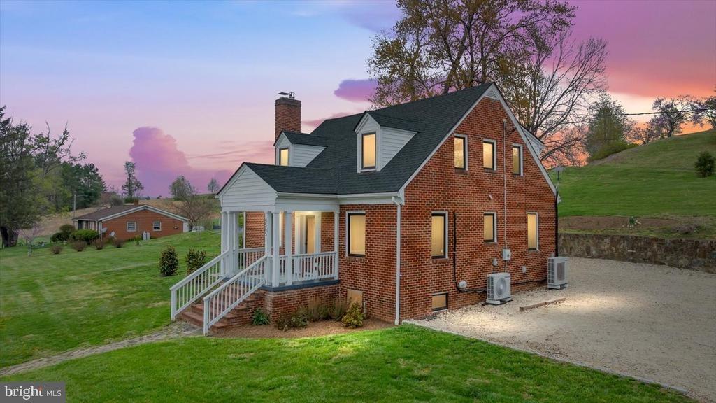 Sperryville Pike, Woodville, VA 22749