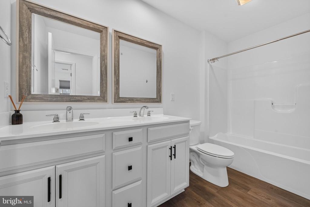Woolford Way, Mechanicsburg, PA 17055