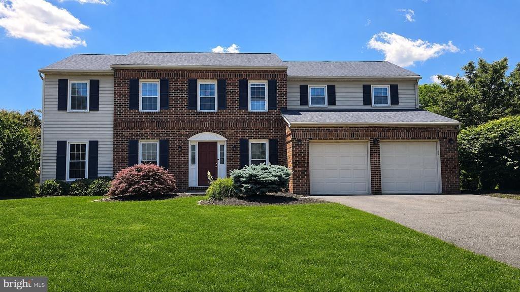 Bow Ln, Gilbertsville, PA 19525
