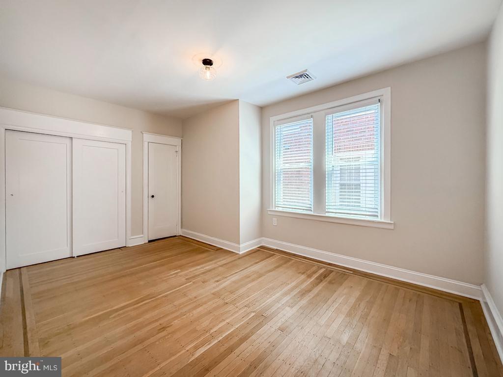 Duncan Ave, Lansdowne, PA 19050