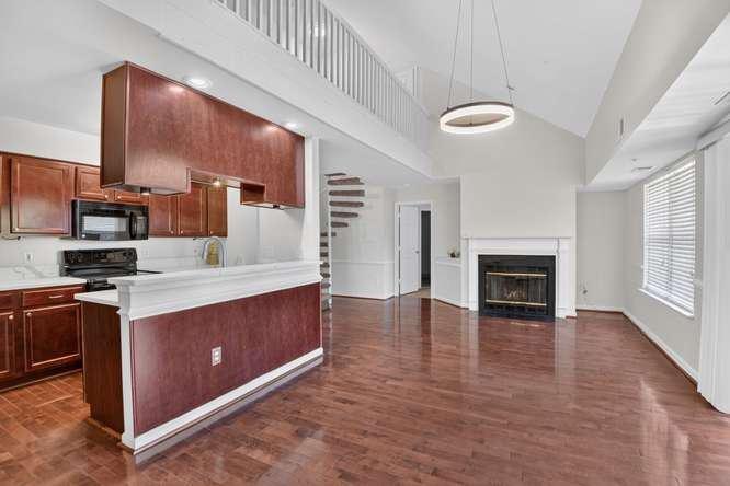 Lake Pointe Ct, Upper Marlboro, MD 20774