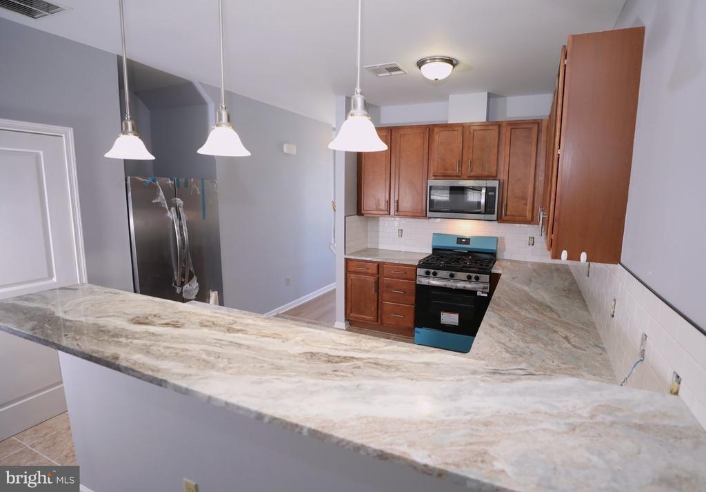 Rowand Way E, Clementon, NJ 08021