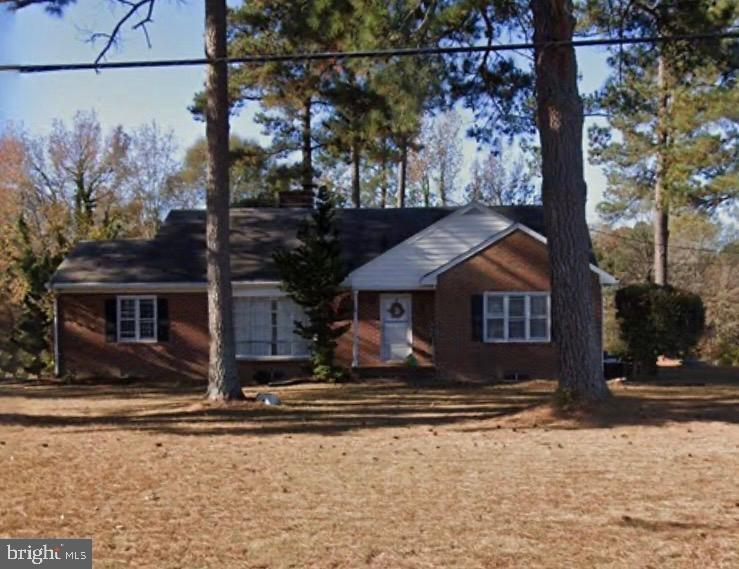 Kings Hwy, Montross, VA 22520