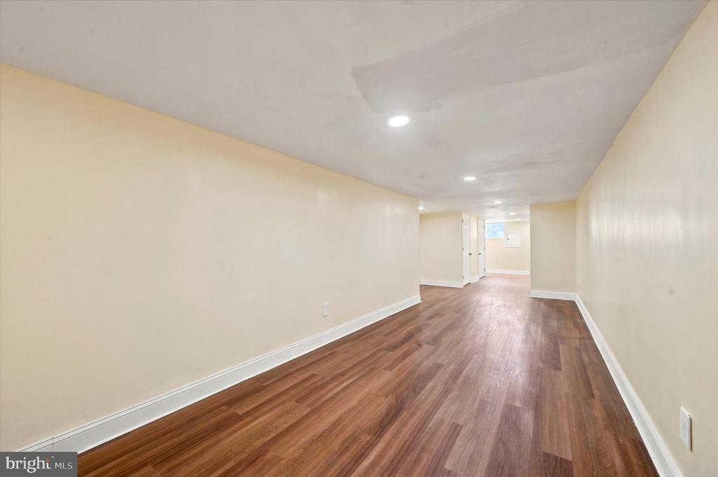 S 22nd St, Philadelphia, PA 19145