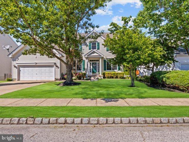 Whitford Dr, Burlington, NJ 08016