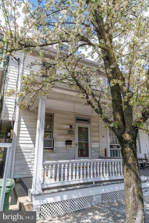 E Pottsville St, Pine Grove, PA 17963
