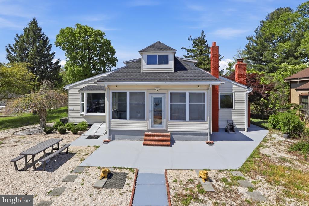 Poplar Rd, Essex, MD 21221