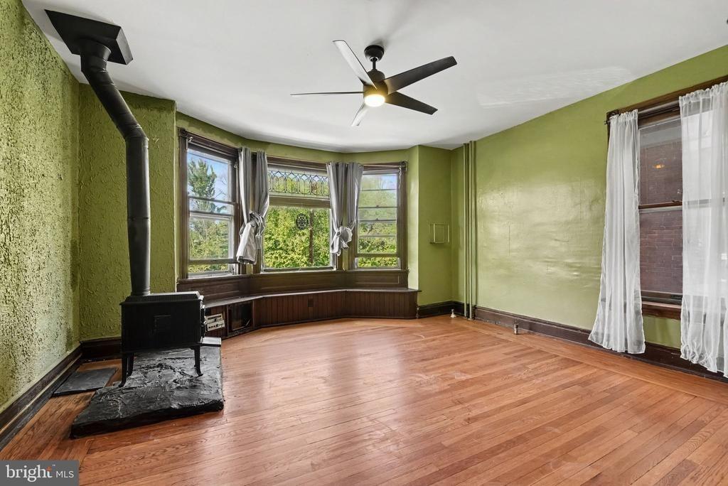 N 2nd St, Harrisburg, PA 17102