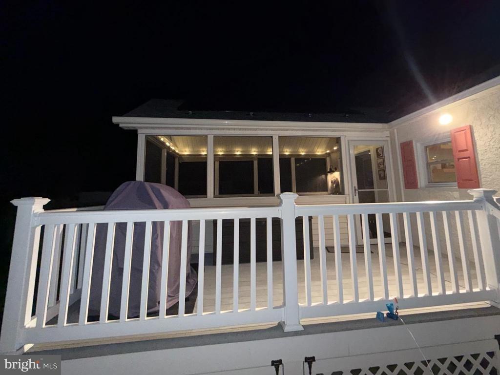 W Drumbed Rd, Villas, NJ 08251