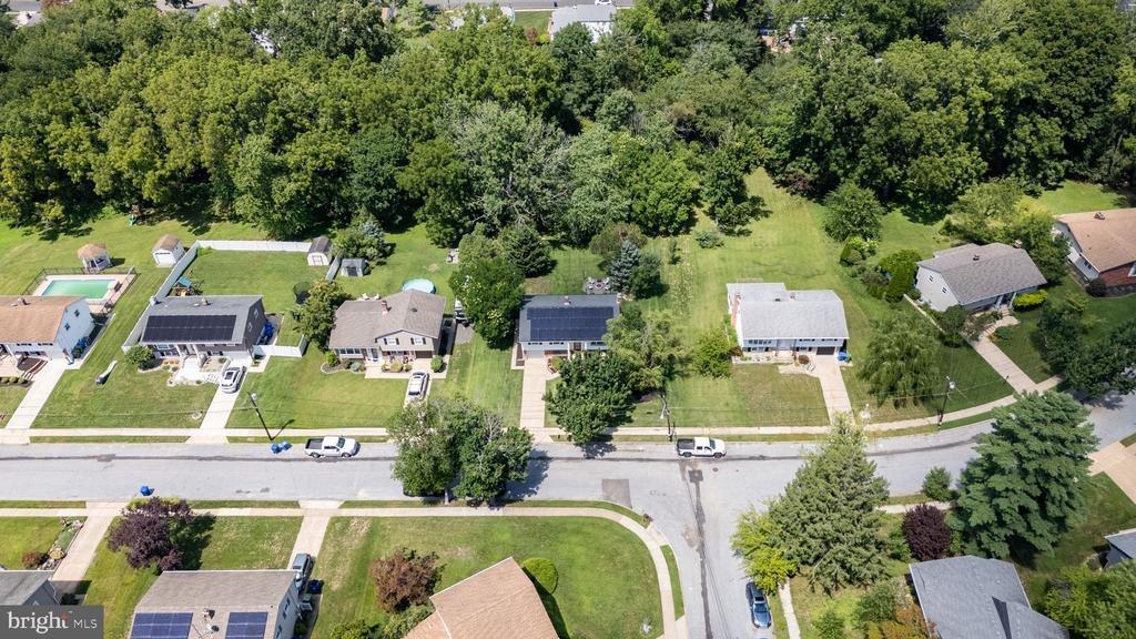 Mallard Dr, Marlton, NJ 08053