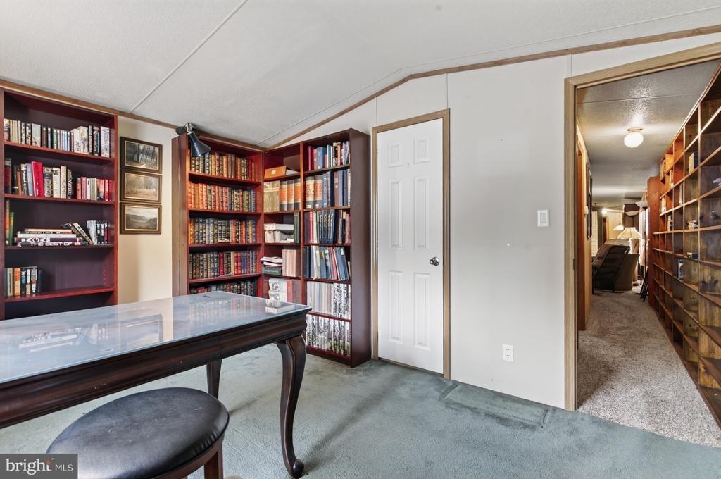 Hope Dr, New Ringgold, PA 17960