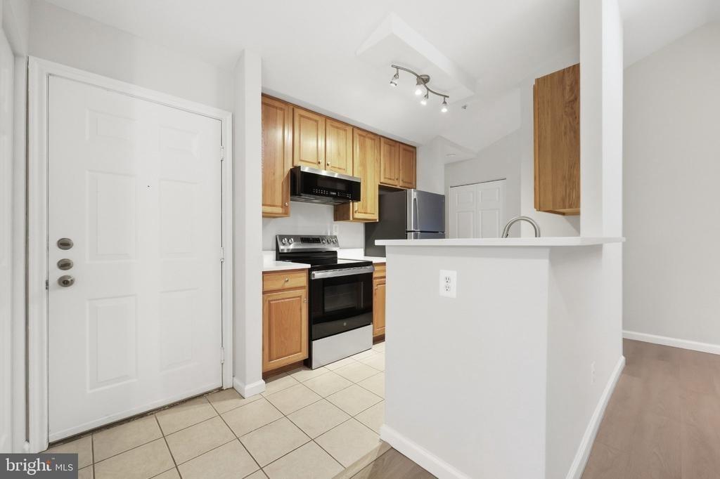Boysenberry Dr, Gaithersburg, MD 20879