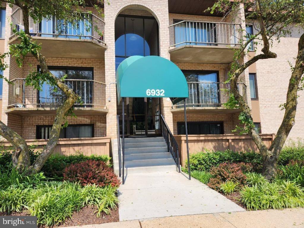 Hanover Pkwy, Greenbelt, MD 20770