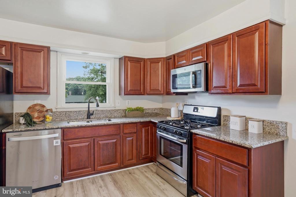 Fair Oaks Ave, Baltimore, MD 21214