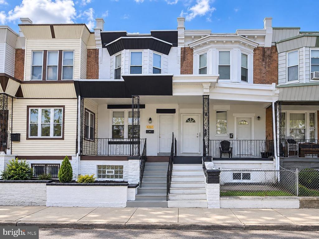 Catharine St, Philadelphia, PA 19143