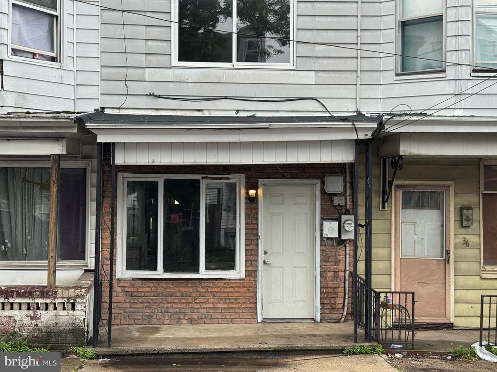 S 10th St, Mahanoy City, PA 17948