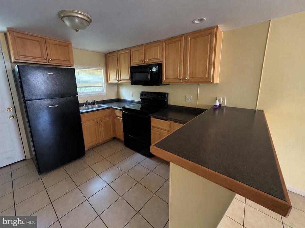 N Hobart St, Philadelphia, PA 19139