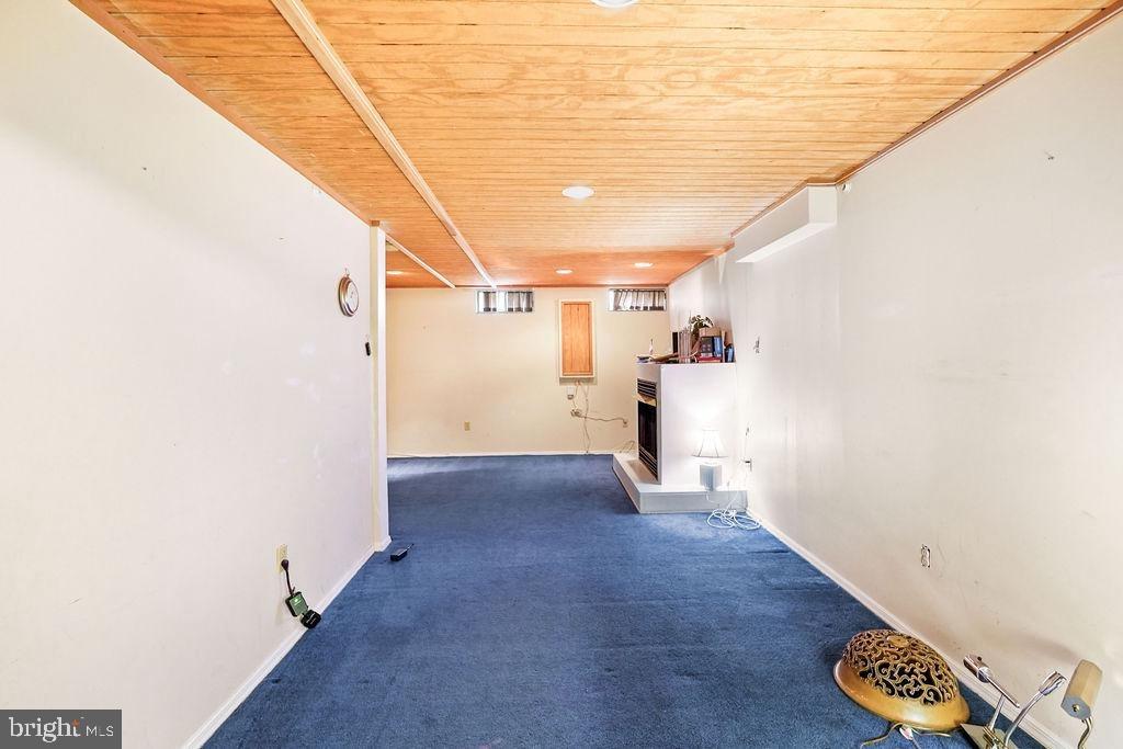Alderton Rd, Silver Spring, MD 20906