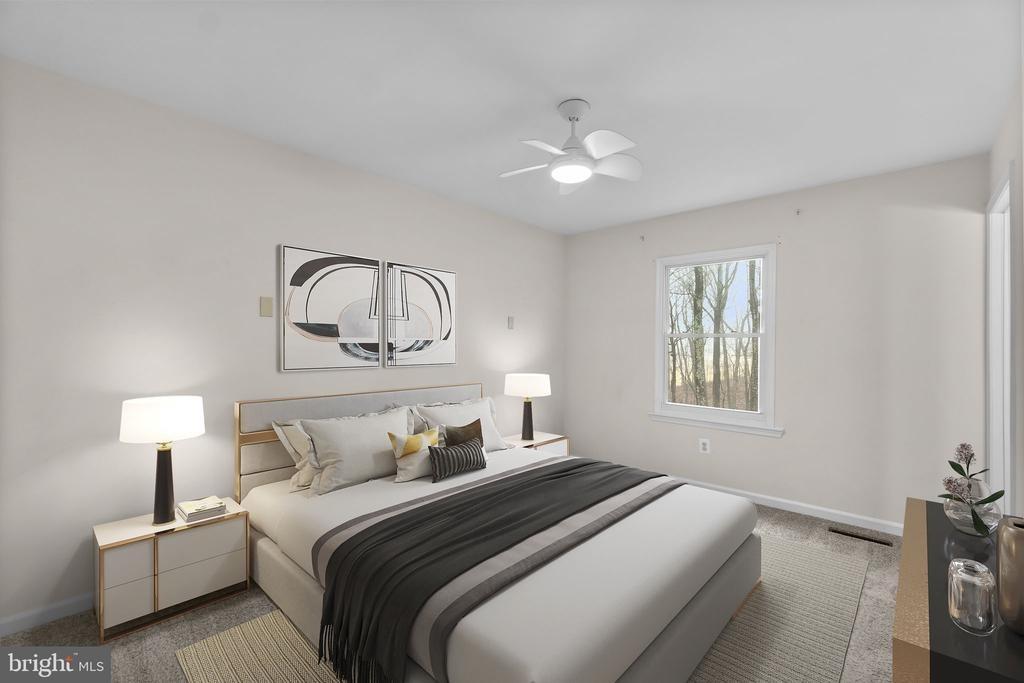 Roop Rd, Mount Airy, MD 21771