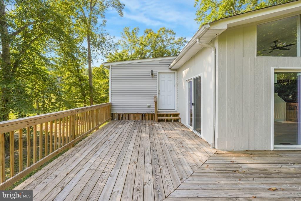 Hill Rd, Ruther Glen, VA 22546