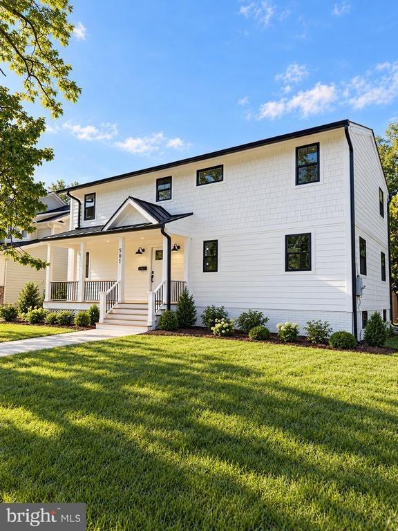 Delano Dr Se, Vienna, VA 22180
