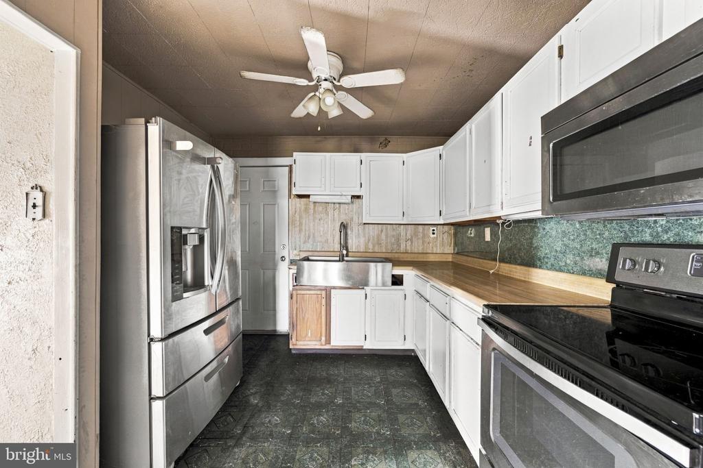 Walnut Rd, Birdsboro, PA 19508