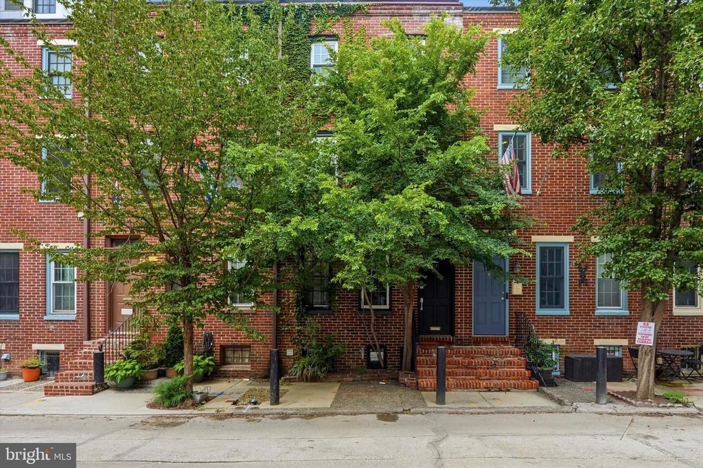 Rodman St, Philadelphia, PA 19147