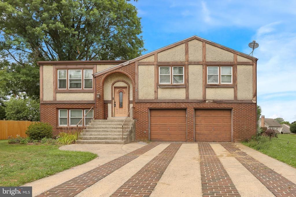 Marshall Ave, Topton, PA 19562