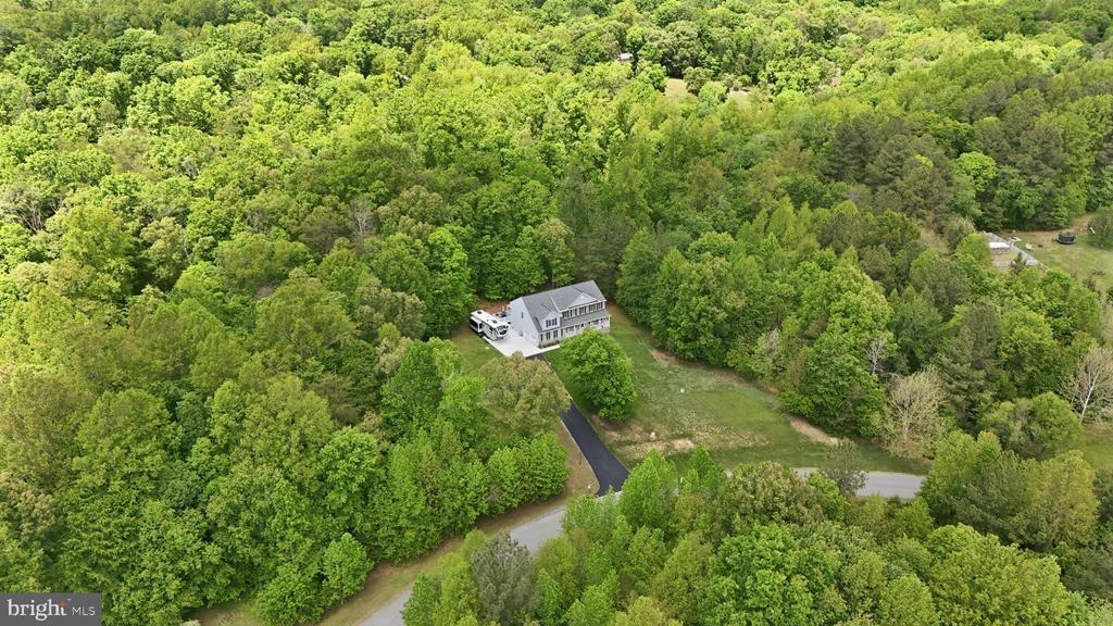 Quarter Horse Ct, Stafford, VA 22556