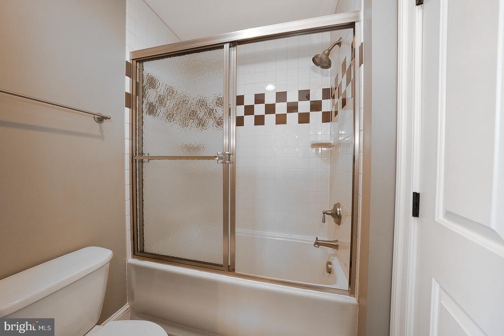 Indian Run Rd, Malvern, PA 19355
