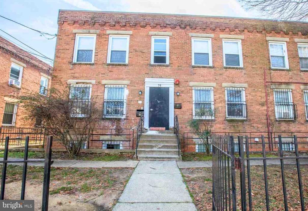 Galveston Pl Sw, Washington, DC 20032