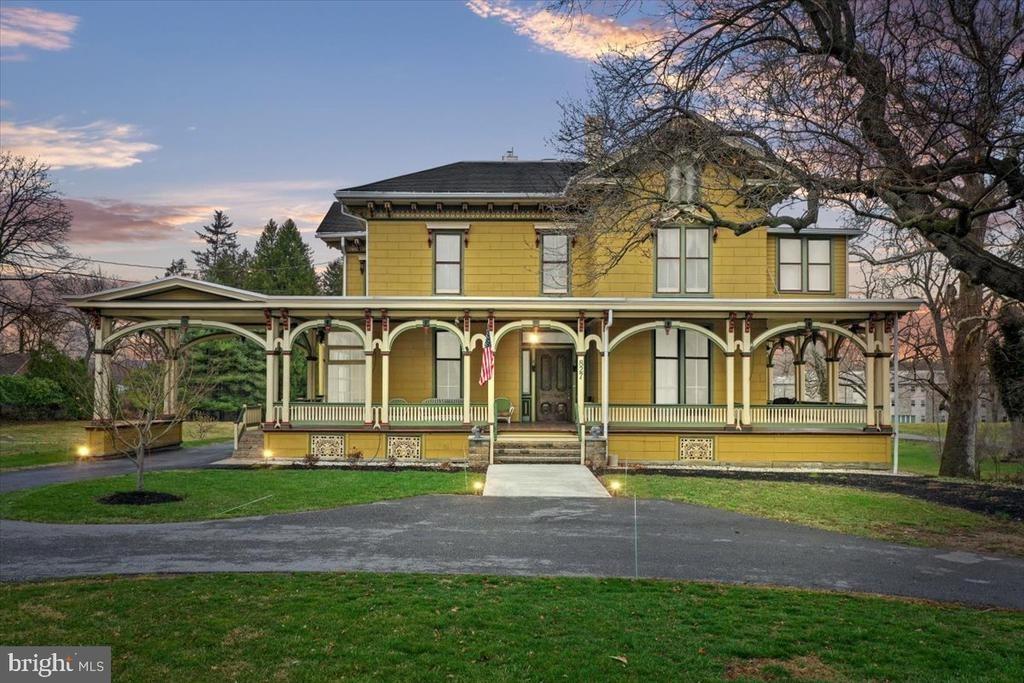 Philadelphia Ave, Chambersburg, PA 17201