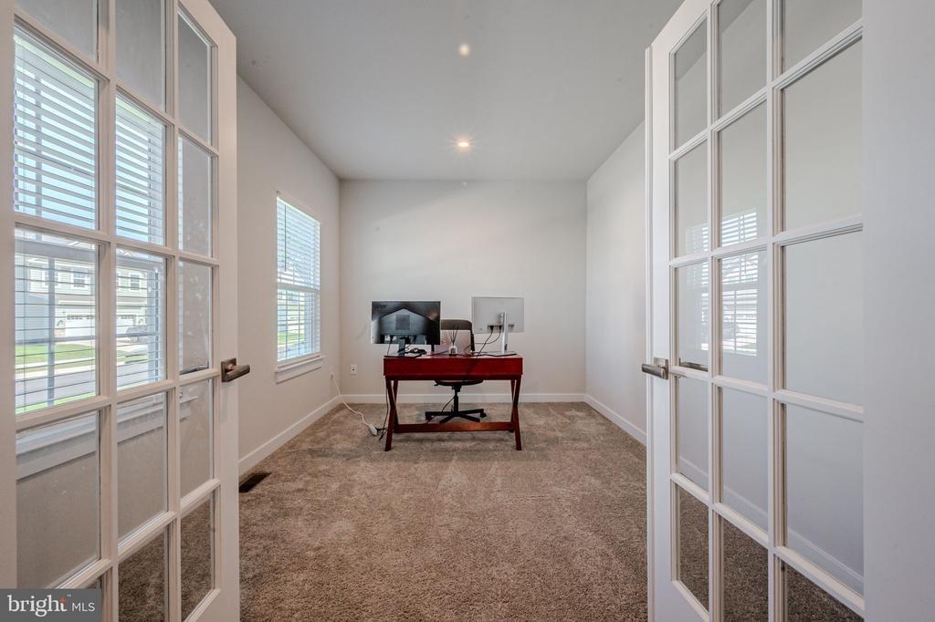 Applecross Dr, Middletown, DE 19709