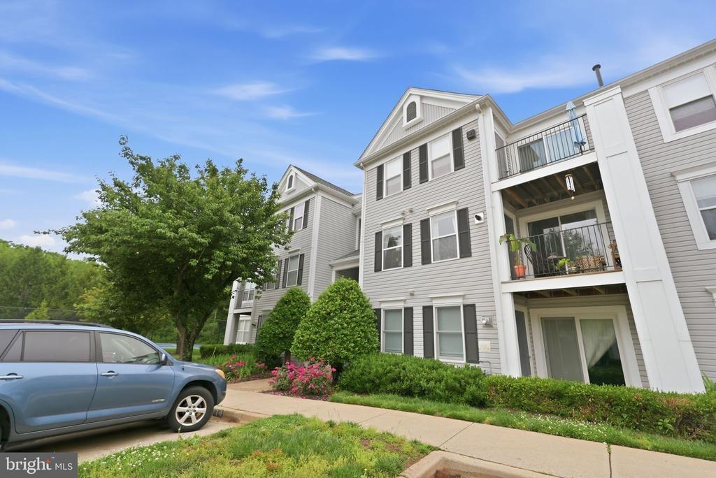 Vanderbilt Cir, Gaithersburg, MD 20878