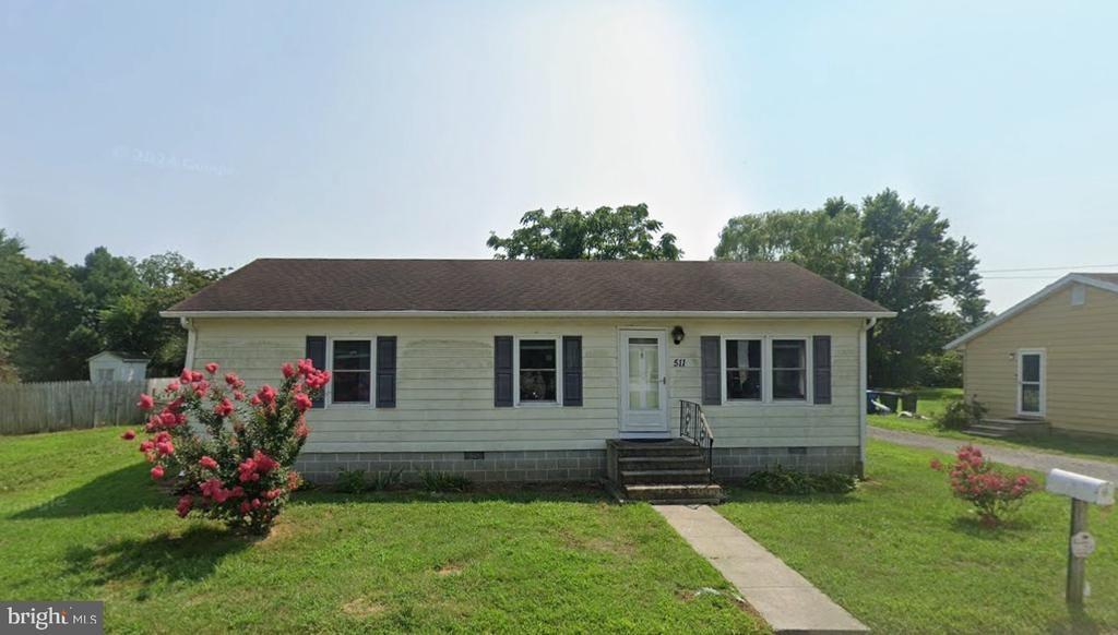 W 8th St, Laurel, DE 19956