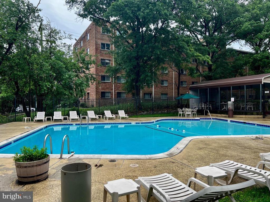 7th Rd S, Arlington, VA 22204