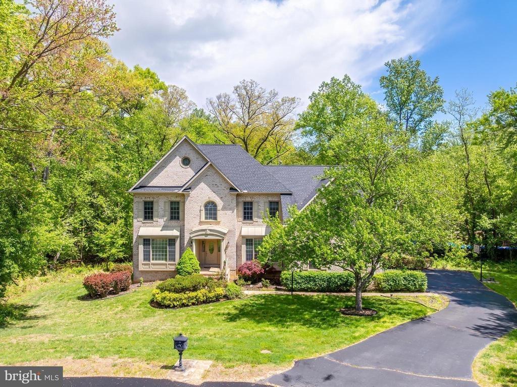 Northfalls Ct, Great Falls, VA 22066