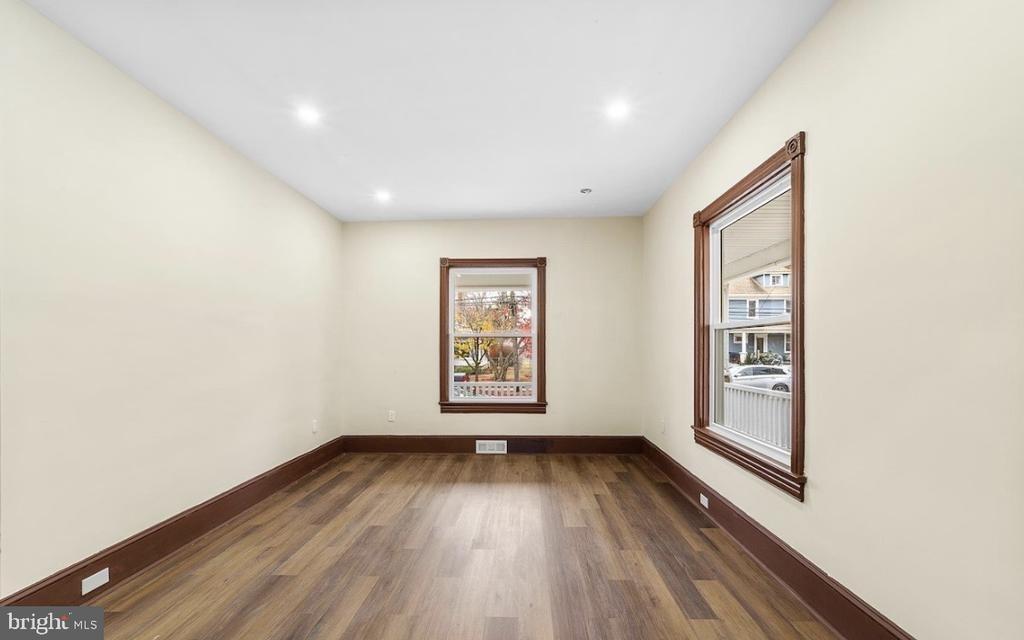 Johnson St, Salem, NJ 08079