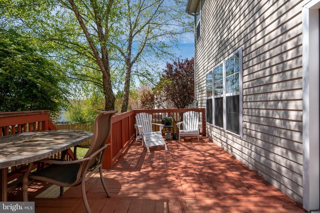 Granite Ct, Fredericksburg, VA 22406
